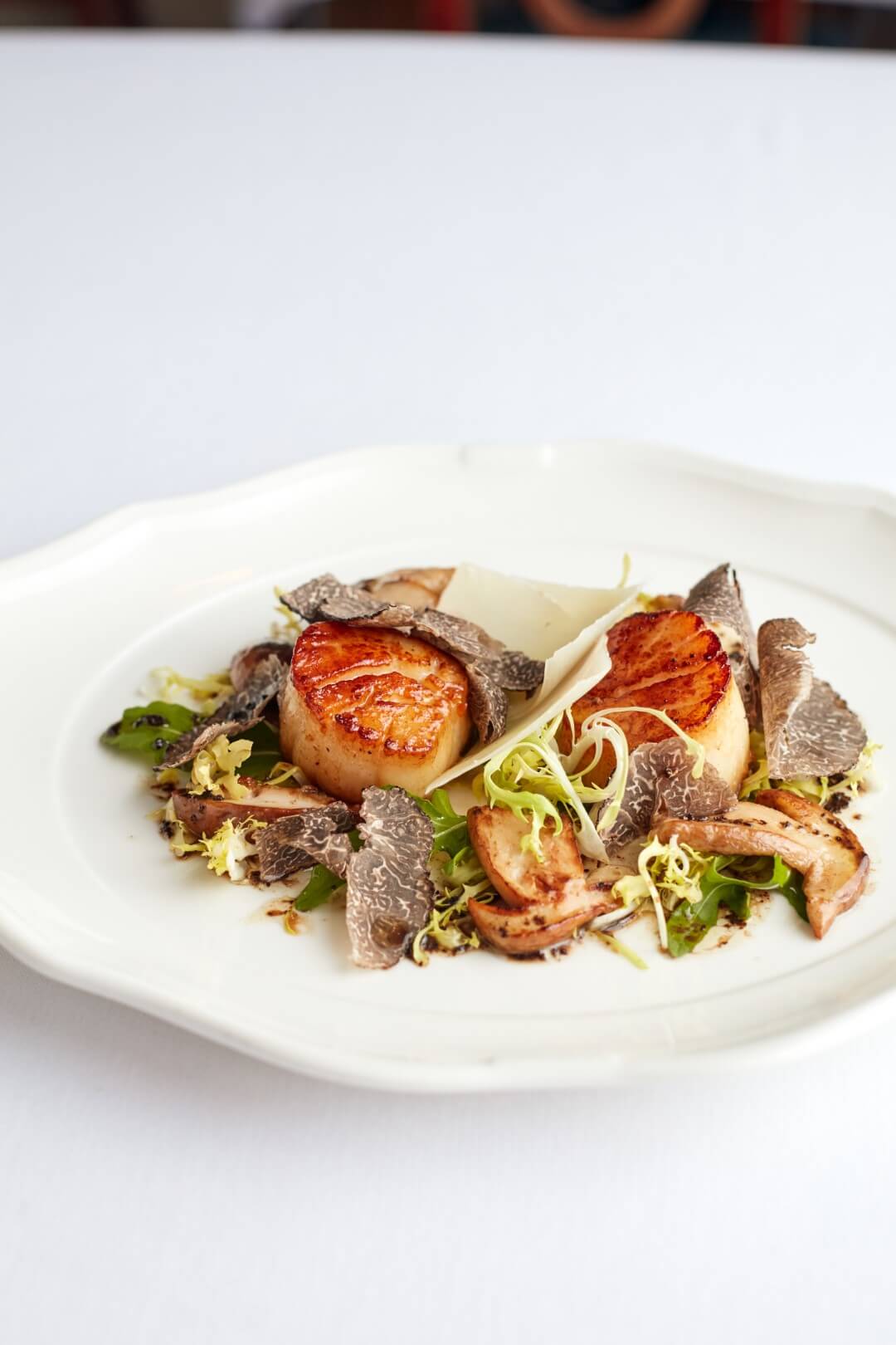 TBR-Scallops and Black Truffles Photo-2022